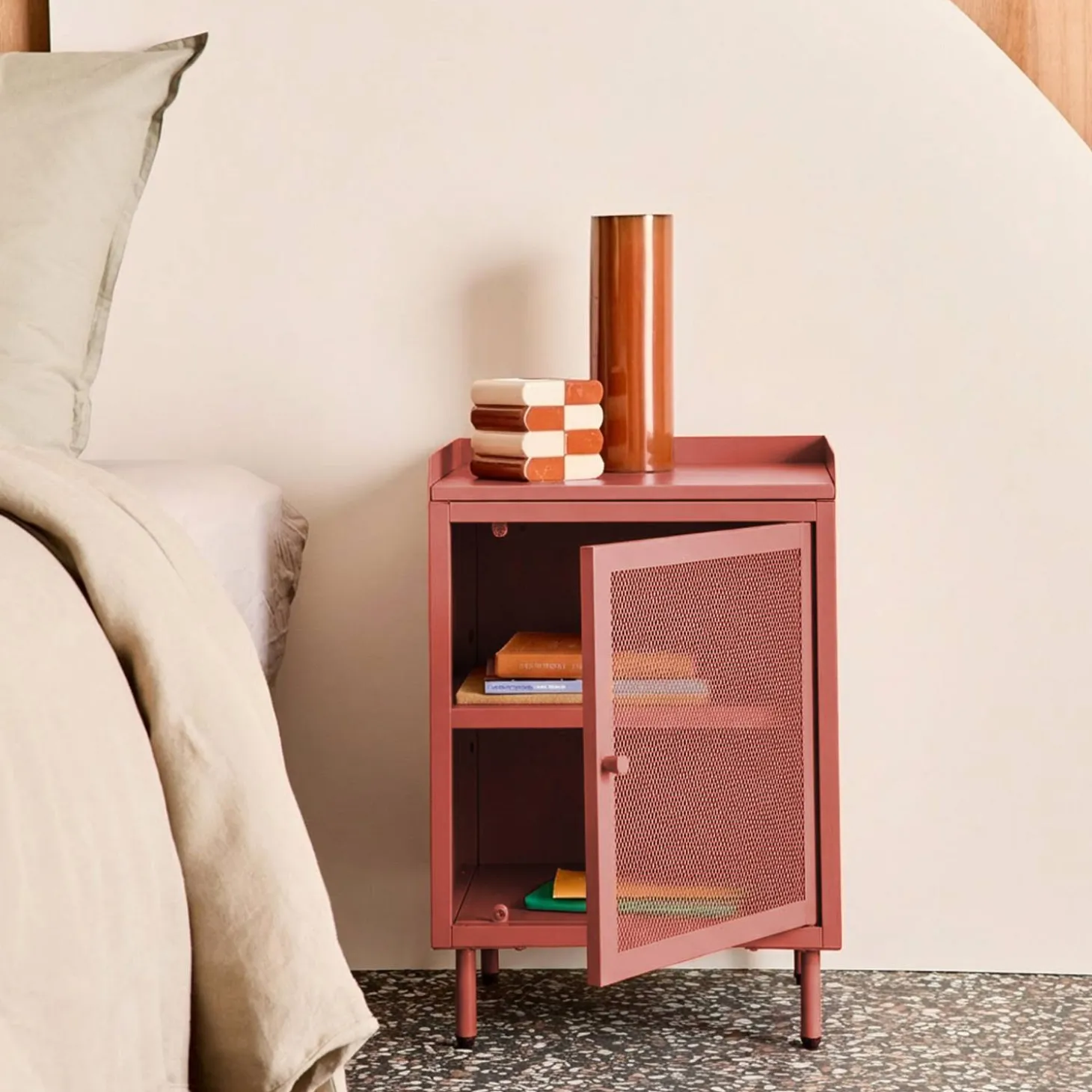 Industrial metal bedside table with 1 door