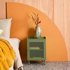 Industrial metal bedside table with 1 door