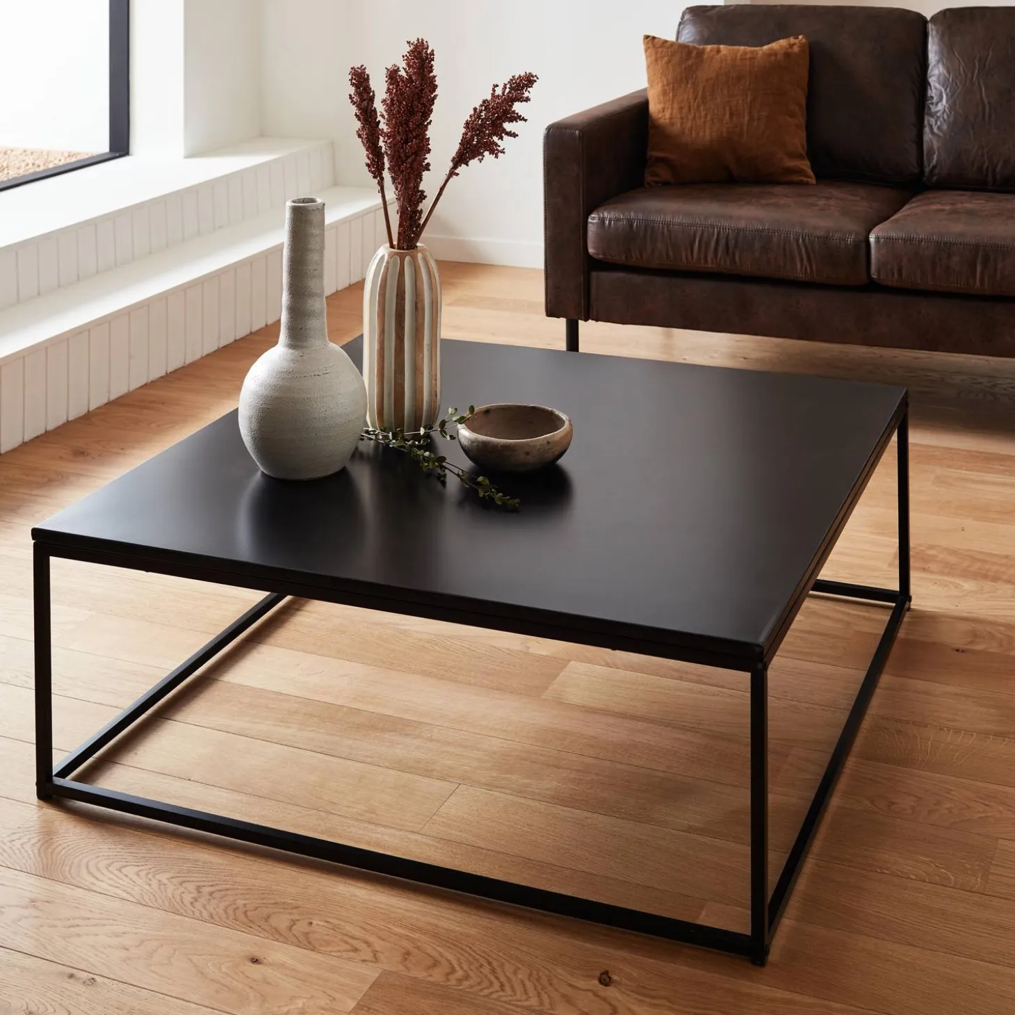 Industrielle square metal coffee table