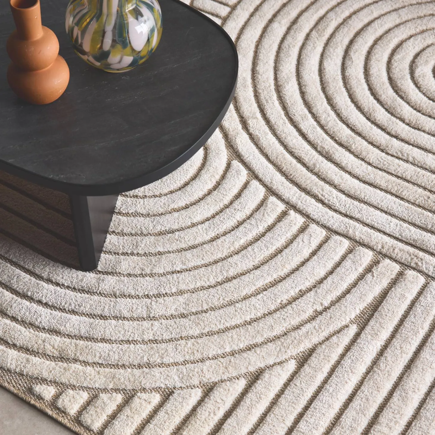 Interior rug with arches, beige and cream