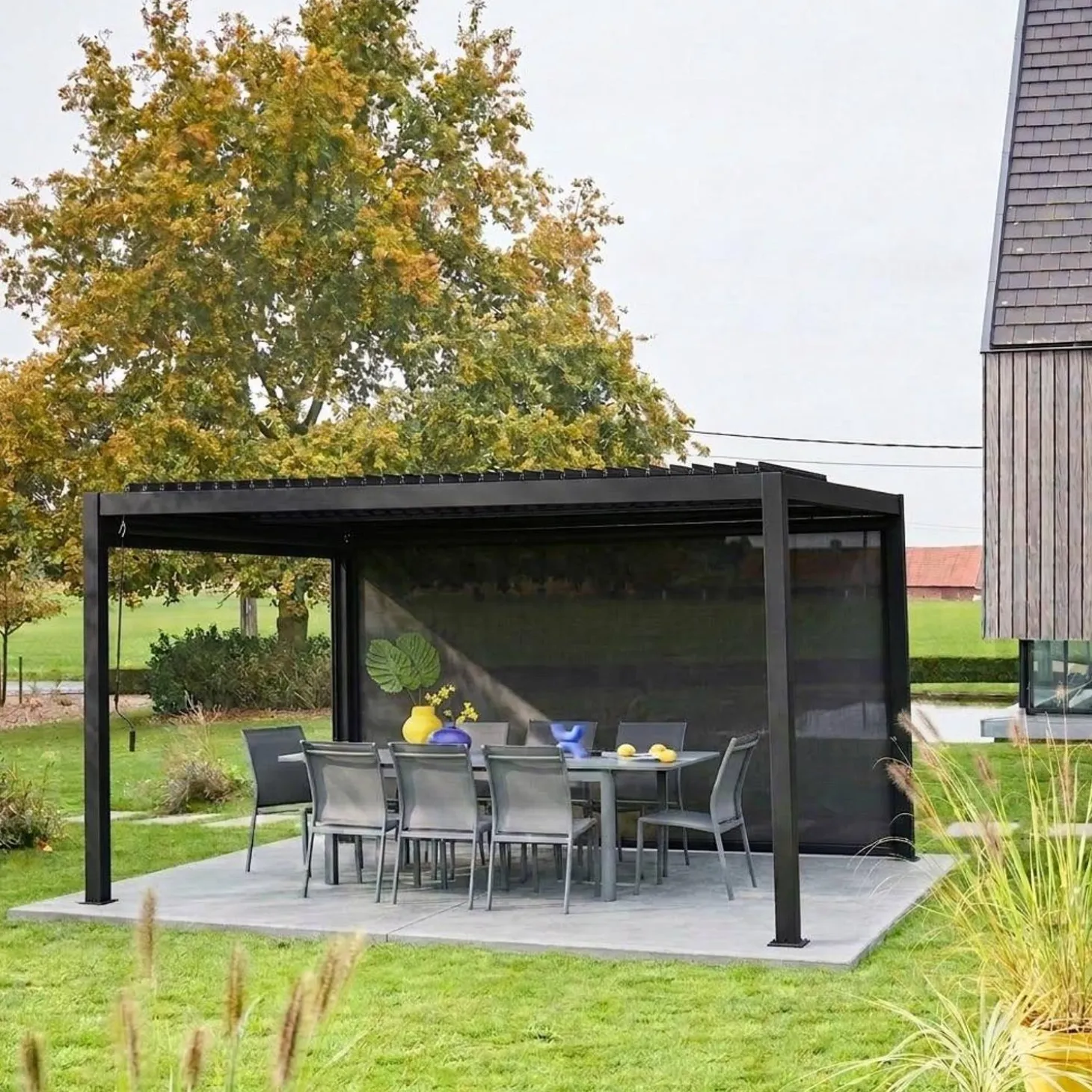 Louvered pergola 4 x 3m with a 4m blind