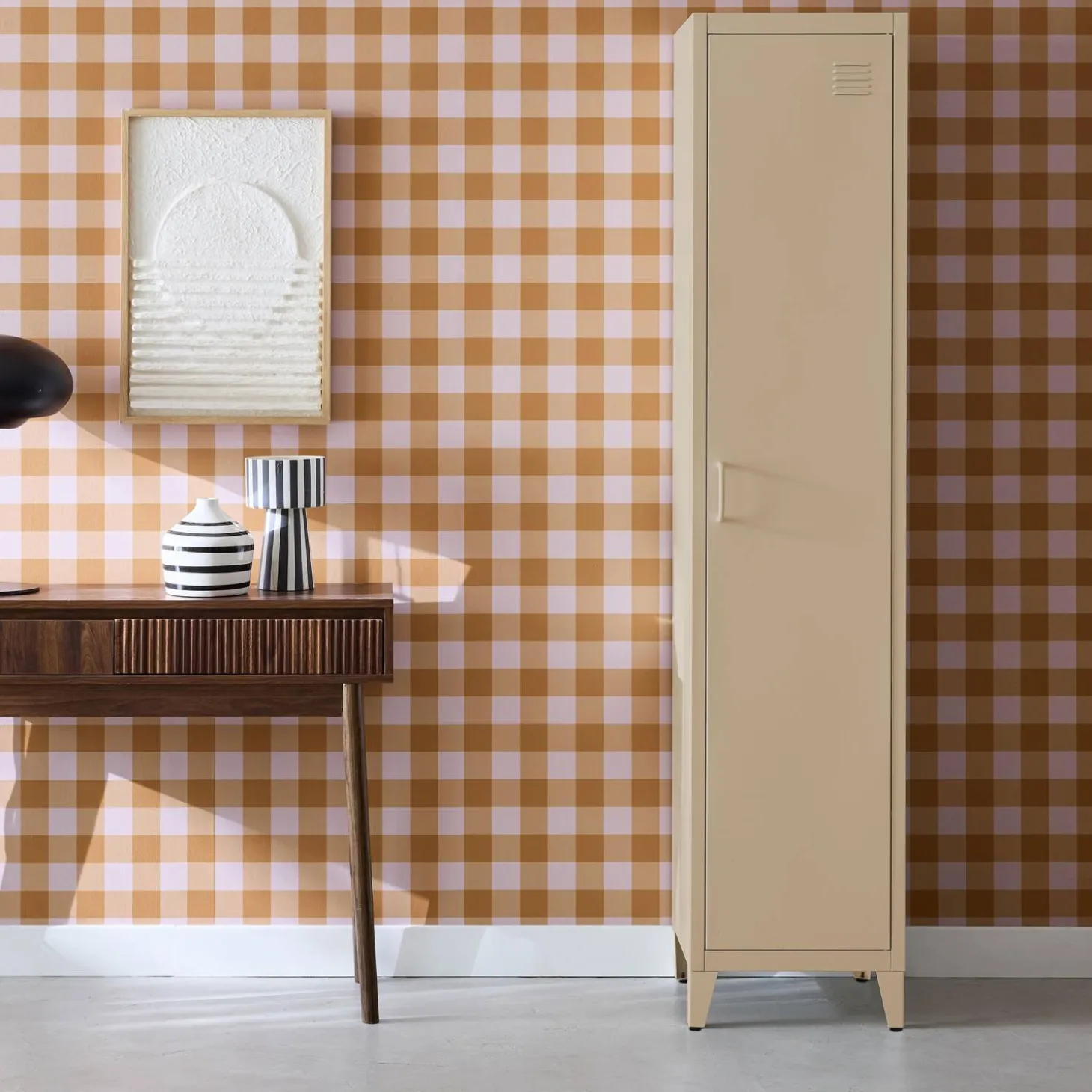 Metal cabinet/locker with 4 storage compartments, industrial-style
