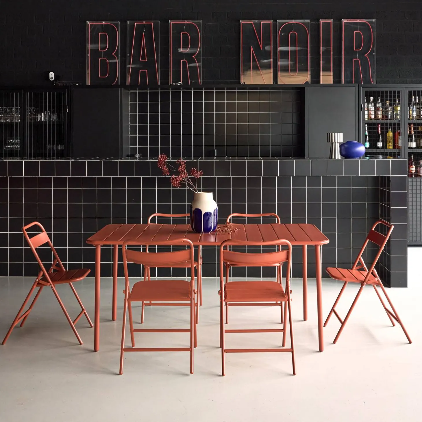 Metal garden table + 6 chairs