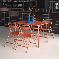 Metal garden table + 4 chairs
