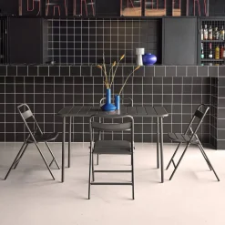 Metal garden table + 4 chairs