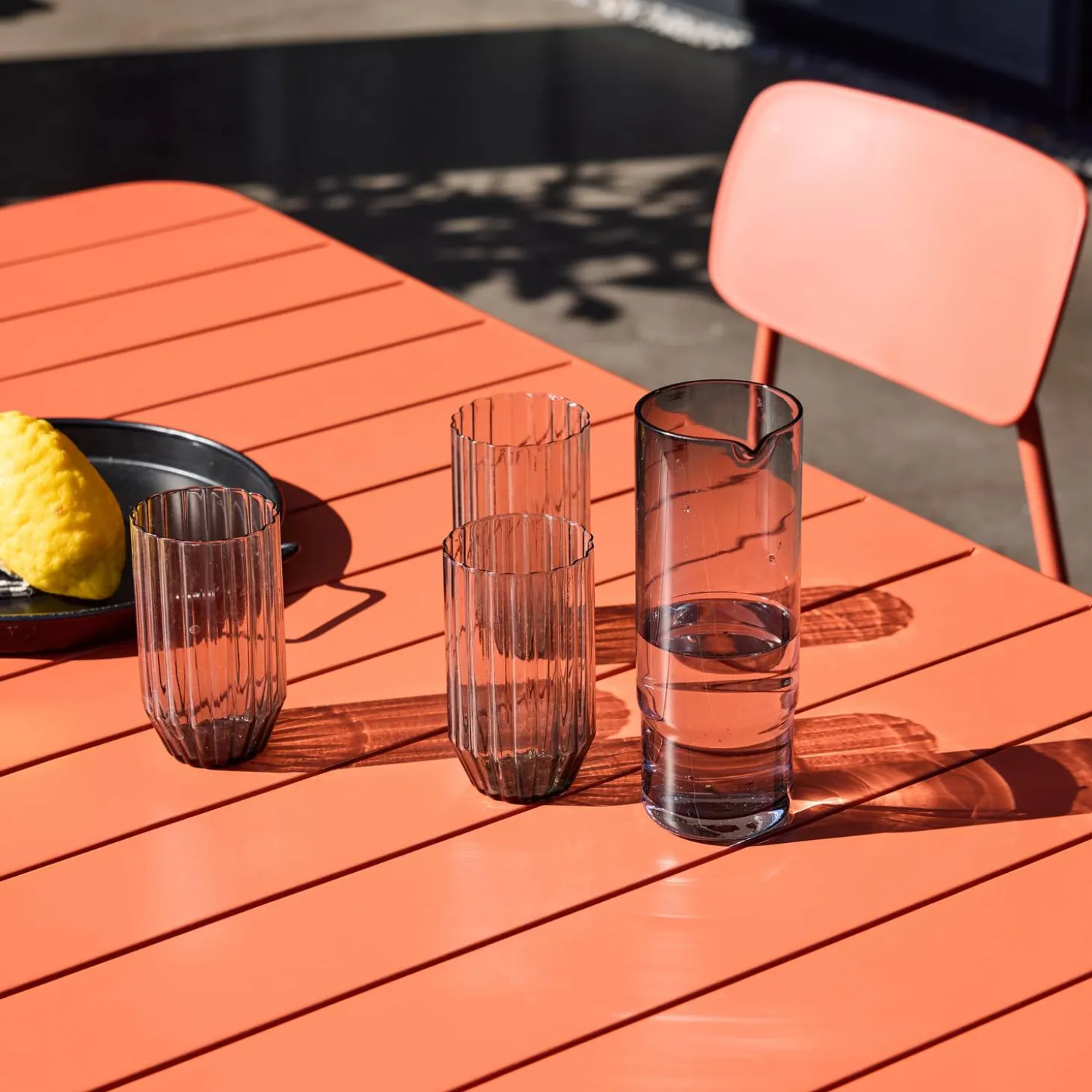 Metal garden table + 6 chairs