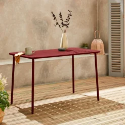 Metal garden table for 4 people