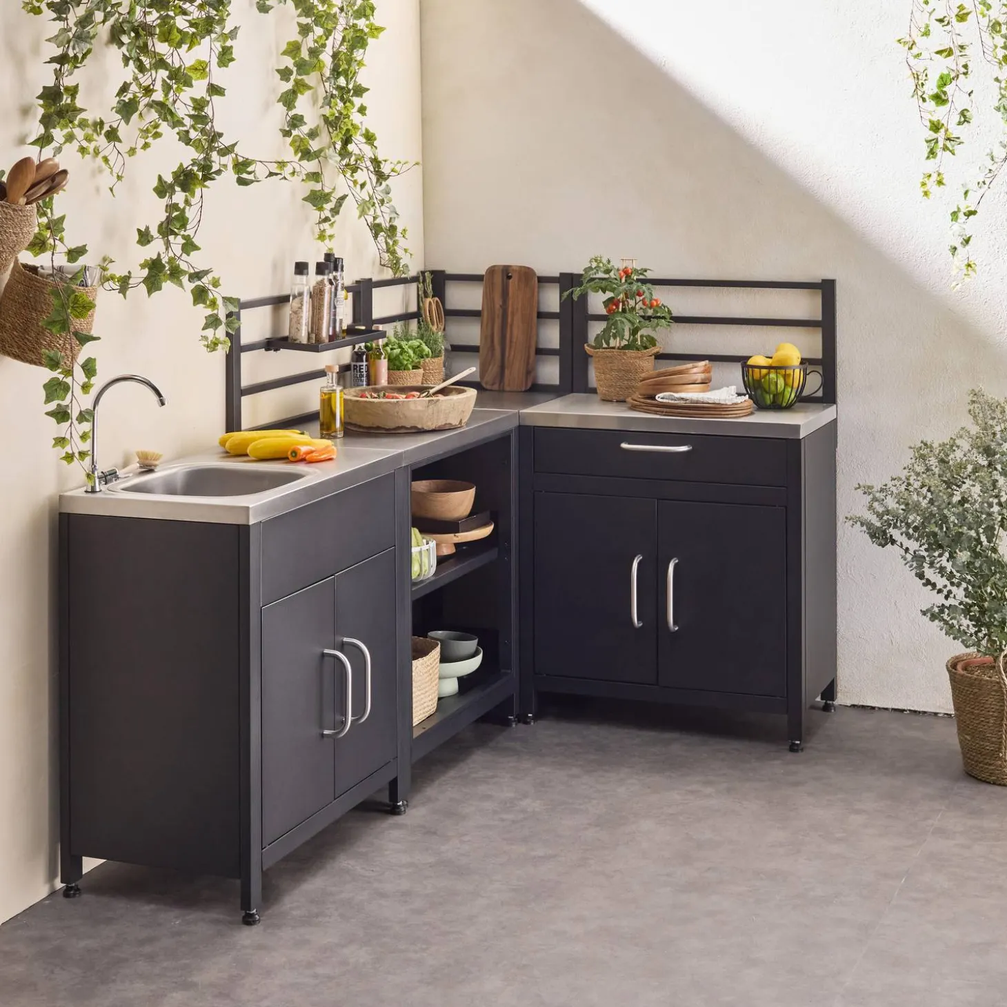 4-module stainless steel outdoor kitchen