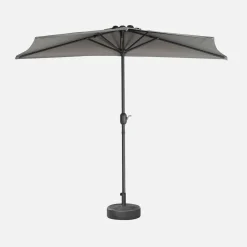 2.5m round half parasol for balcony