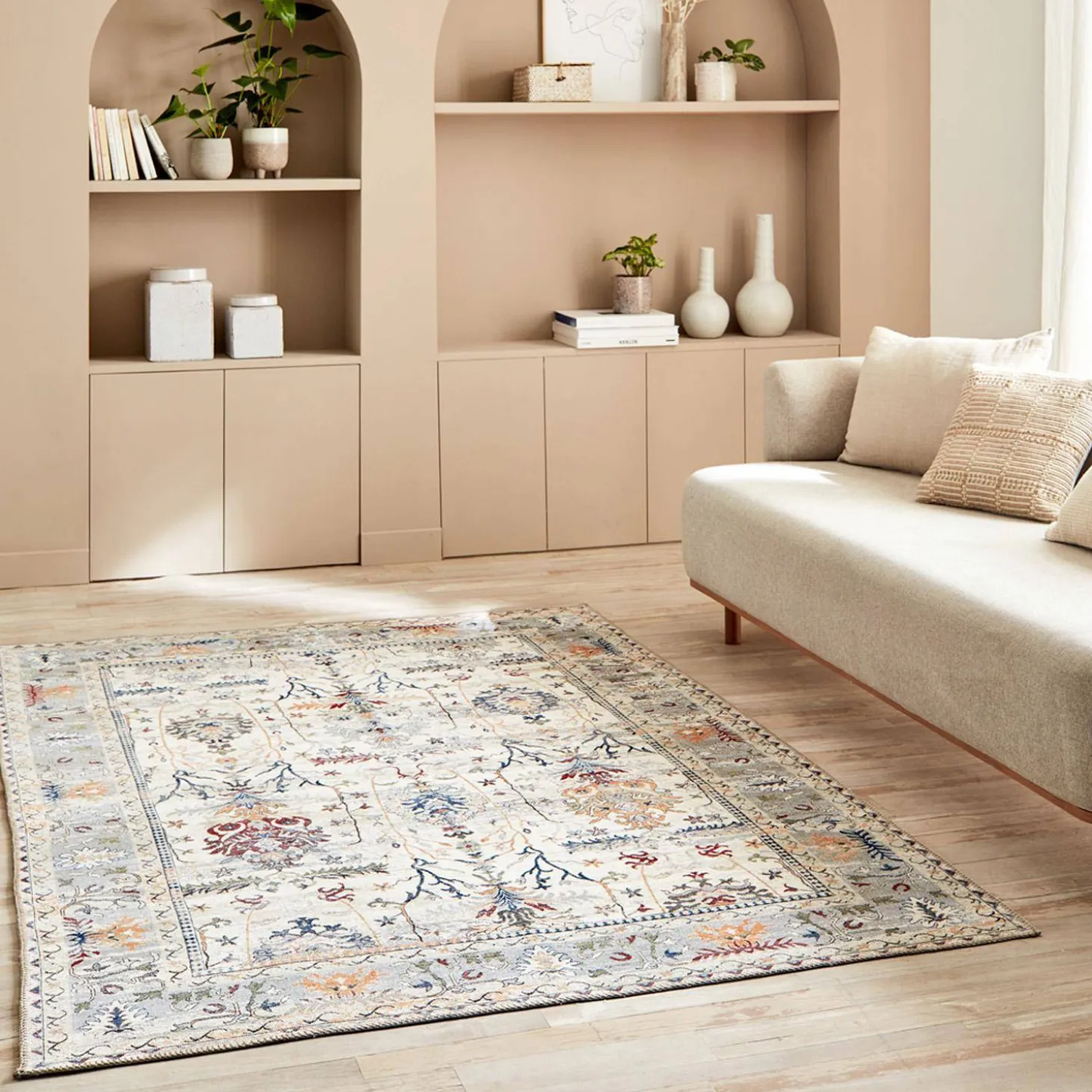 Multicolored Oriental/Persian Pattern Indoor Rug