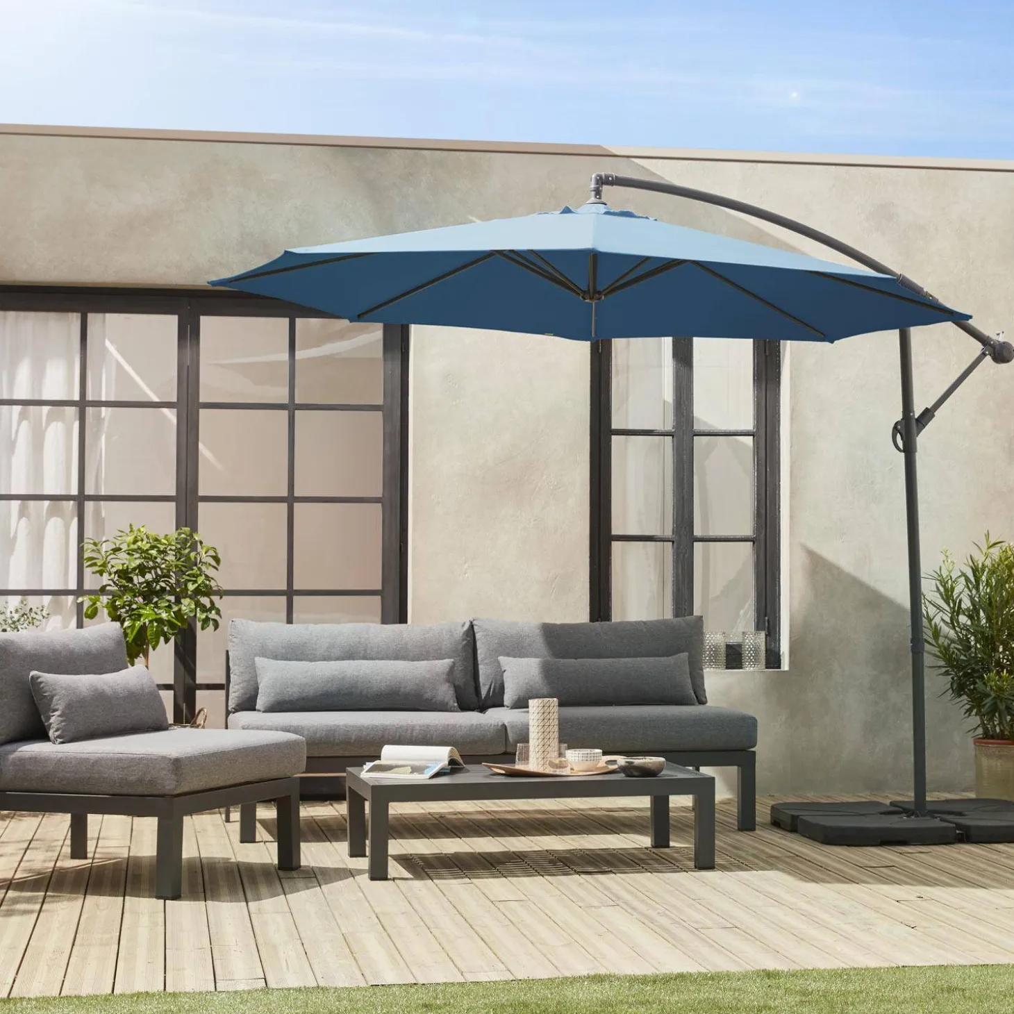 Offset round parasol 350cm