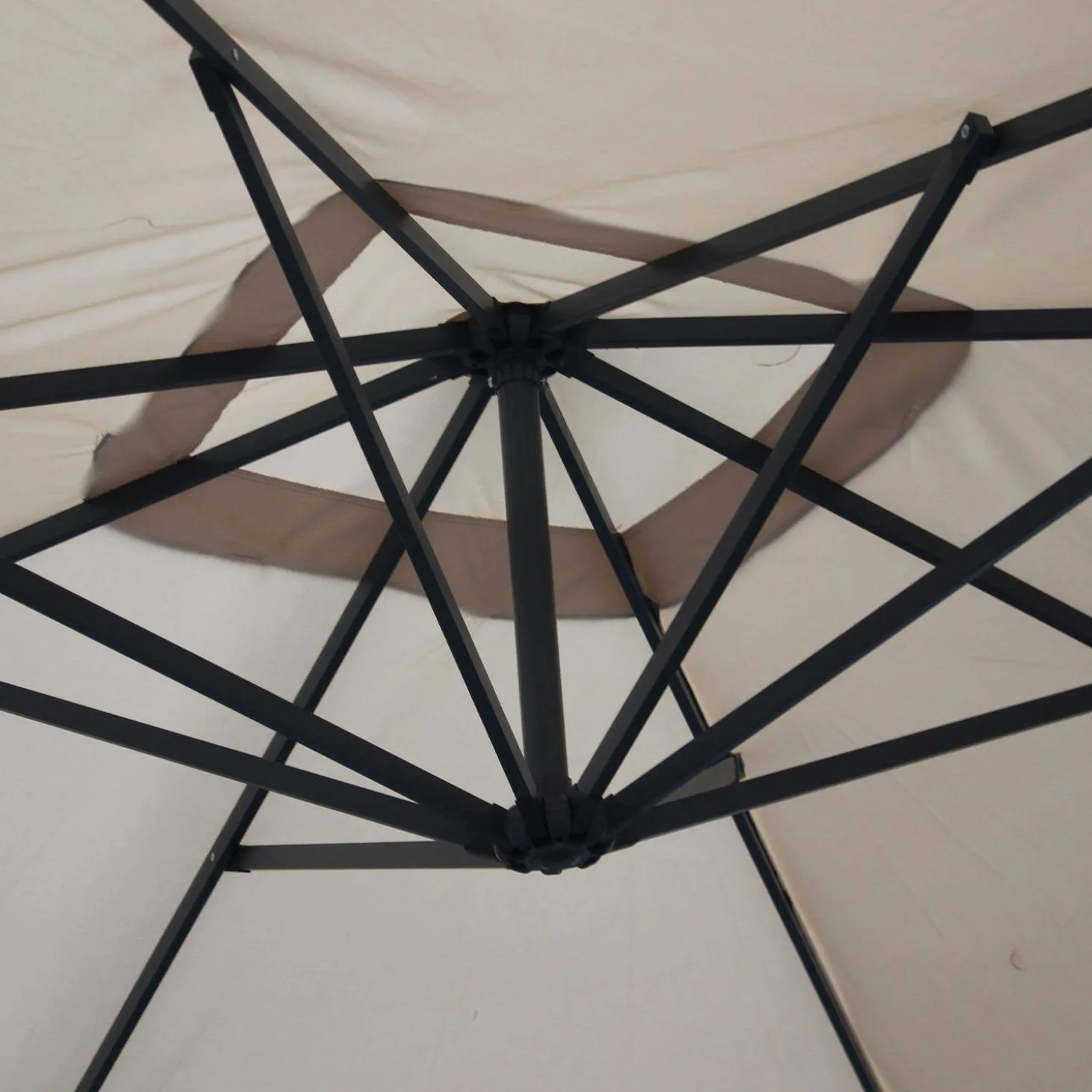 Offset square parasol 3x3m