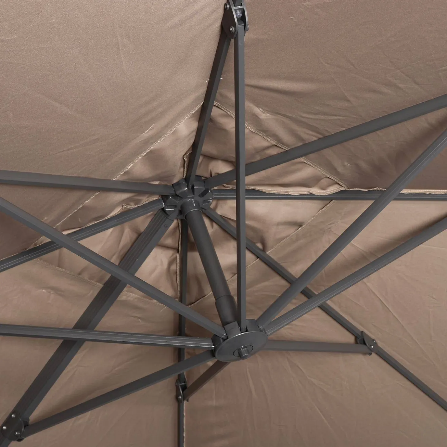 Offset square parasol 3x3m + rounded weights to ballast