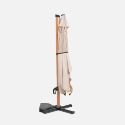 Offset square parasol 3x3m, wood effect pole