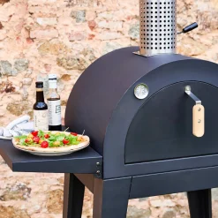 Outdoor charcoal pizza oven, pizza stone and chimney