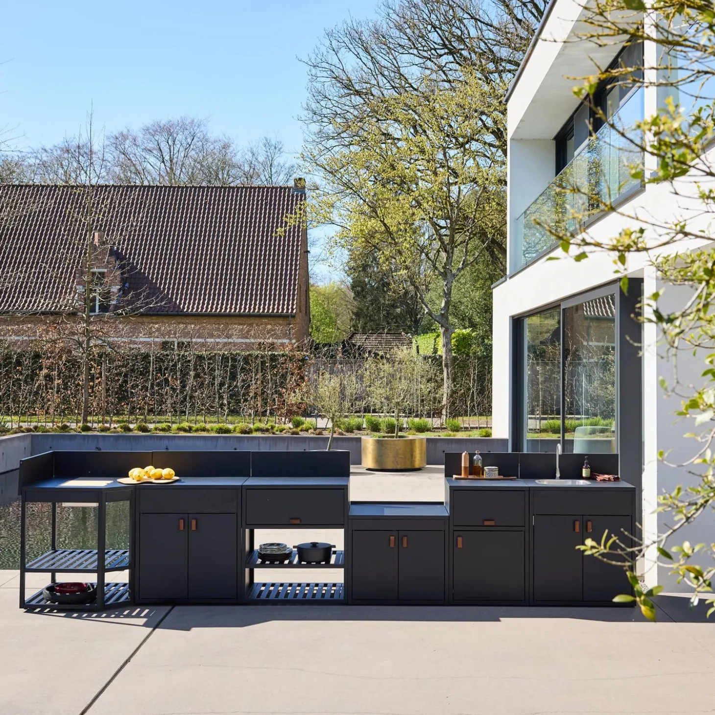 Outdoor kitchen 6 steel modules