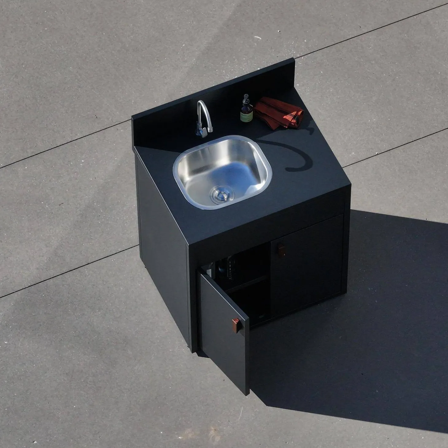 Outdoor kitchen steel sink and 2 doors L80cm