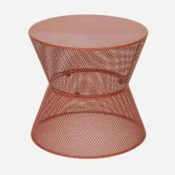Outdoor side table steel mesh design