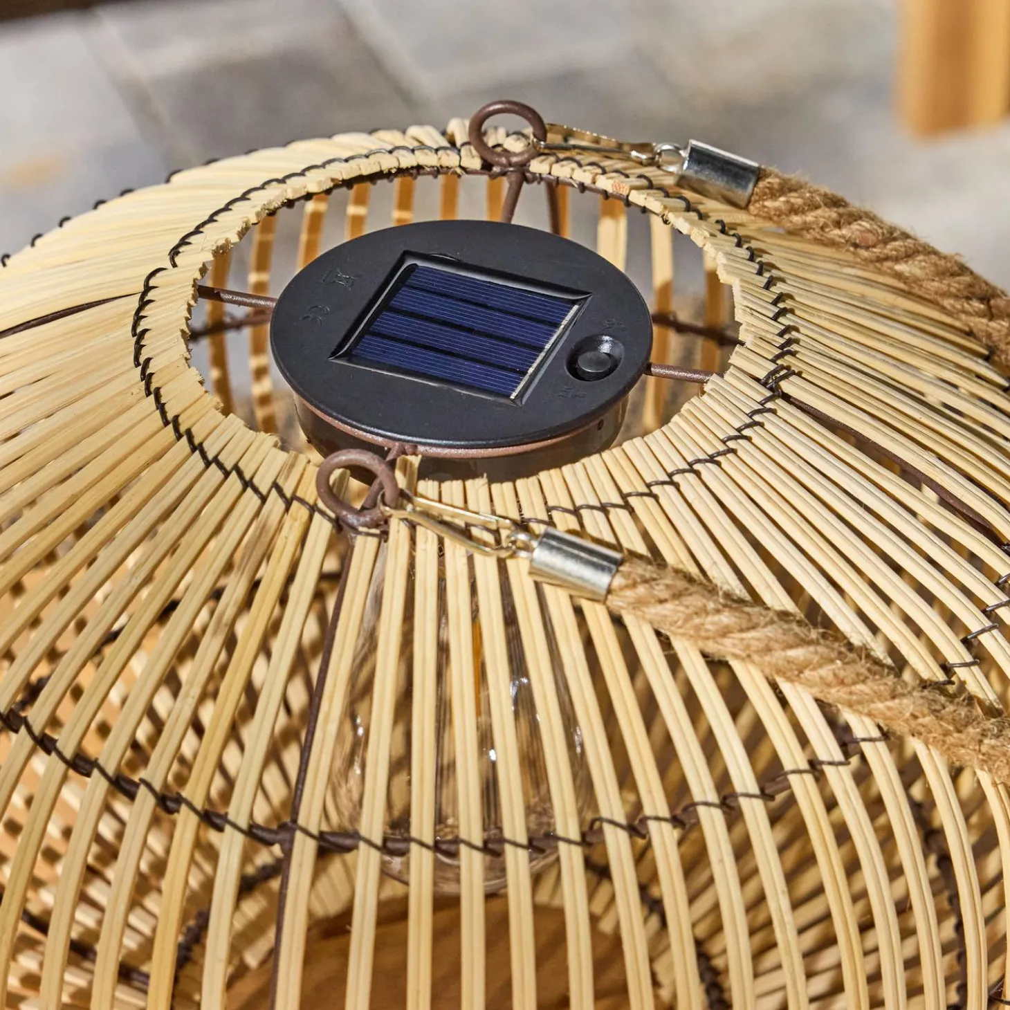 Outdoor solar LED rattan lamp Ø 31.5cm