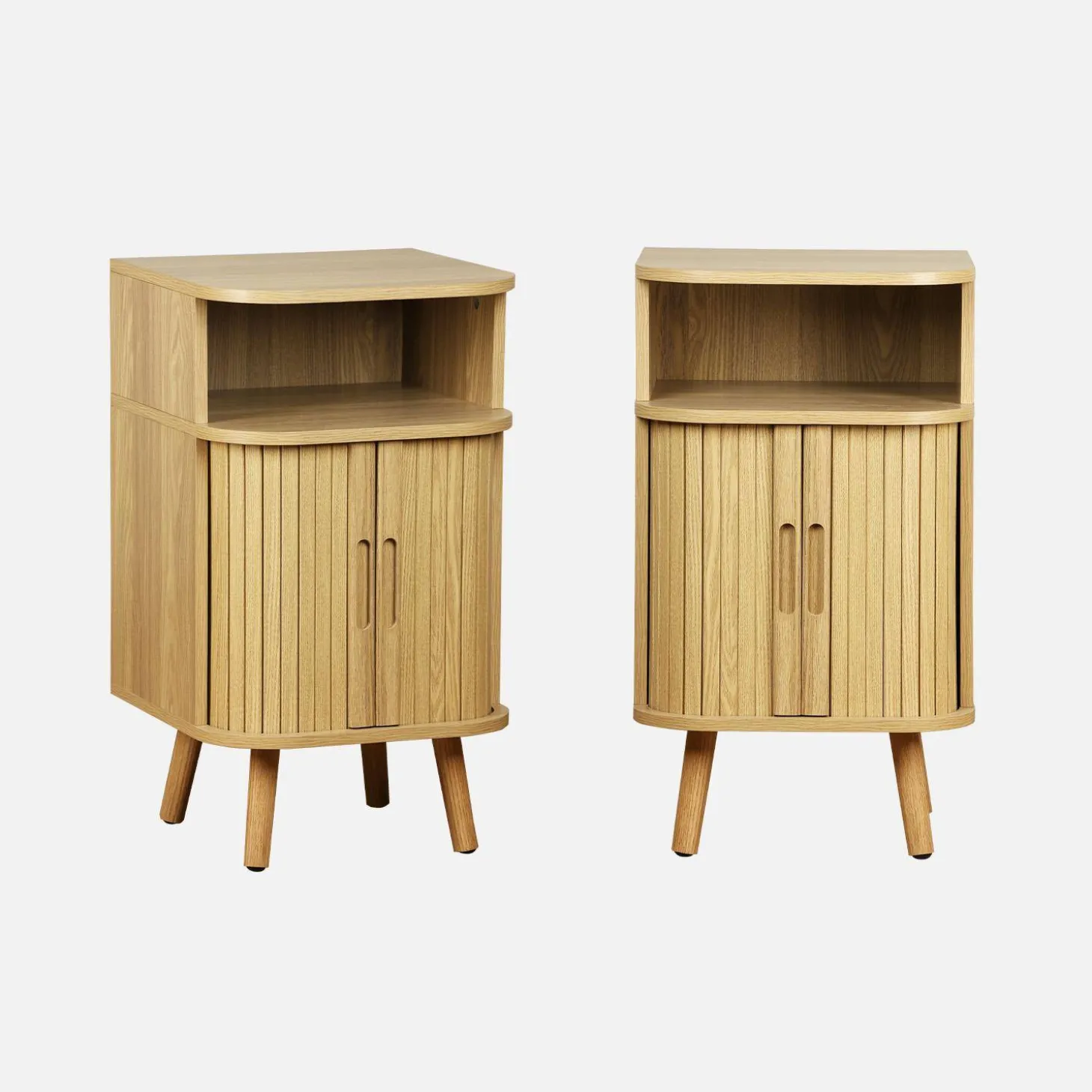 Pair of bedside tables with 2 sliding doors