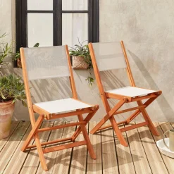 Pair of foldable wooden garden chairs