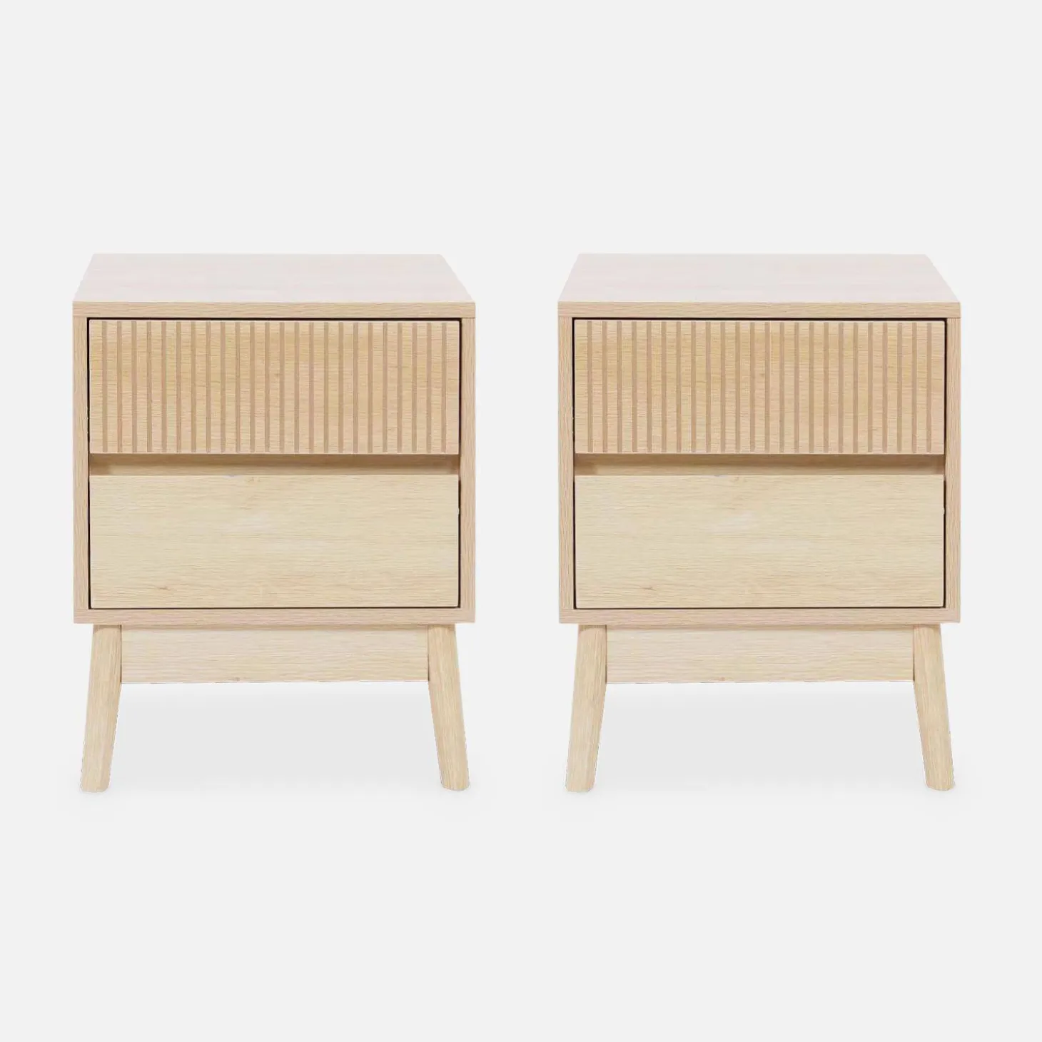 Pair of grooved bedside tables with wooden effect