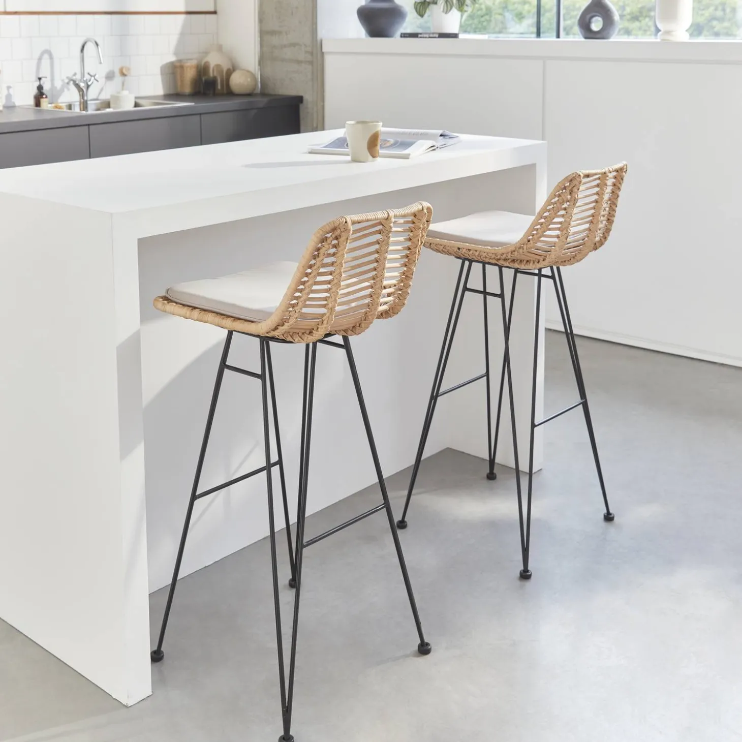 Pair of rattan bar stools 75cm