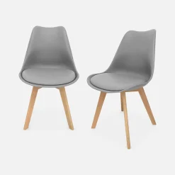 Pair of  Scandi-style dining chairs with wooden legs