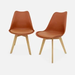 Pair of Scandi-style dining chairs with wooden legs