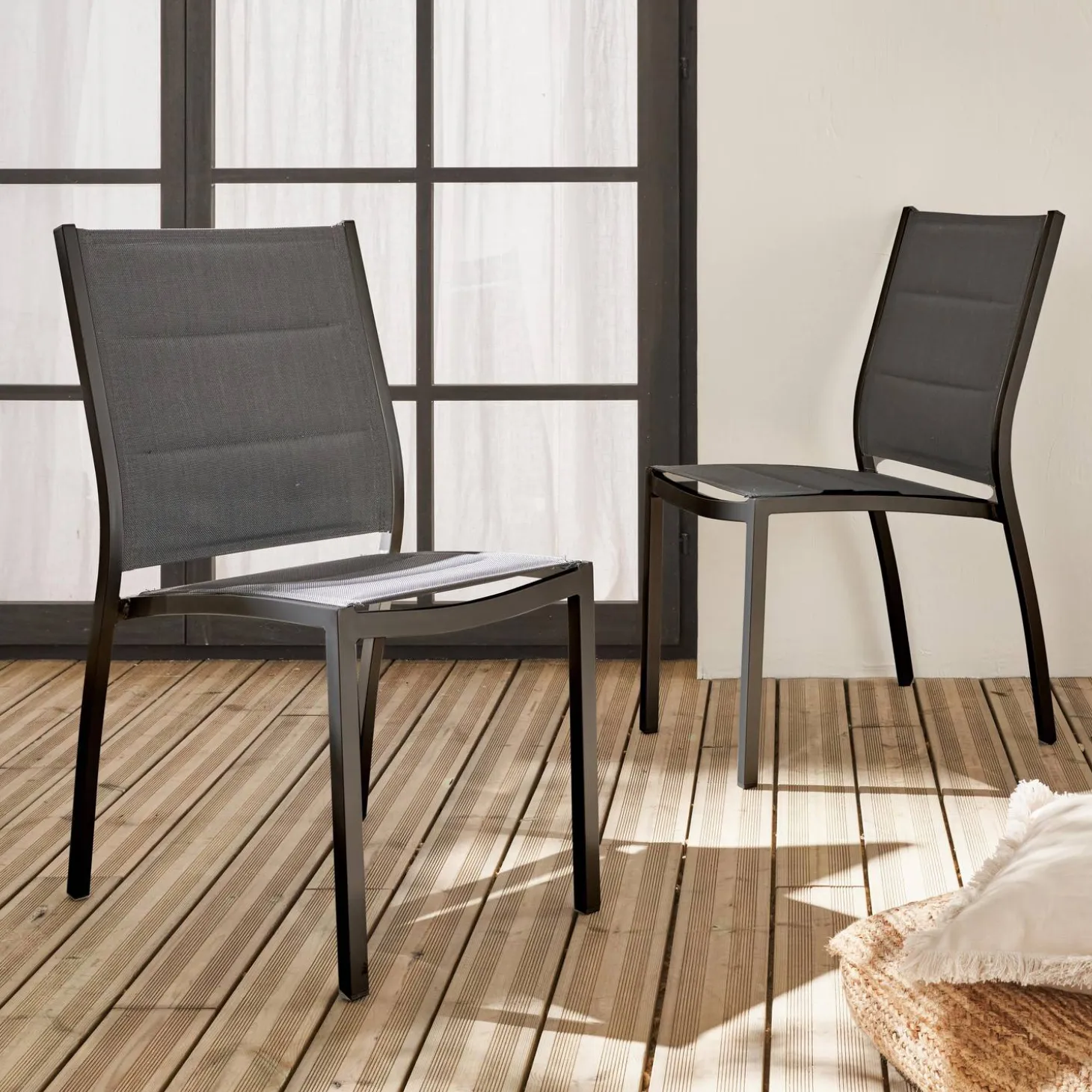 Pair of stackable aluminium garden chairs