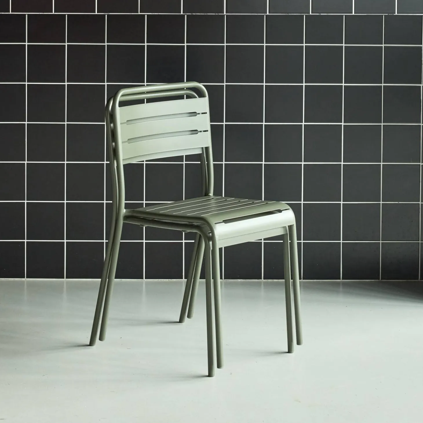 Pair of steel and stackable garden chairs