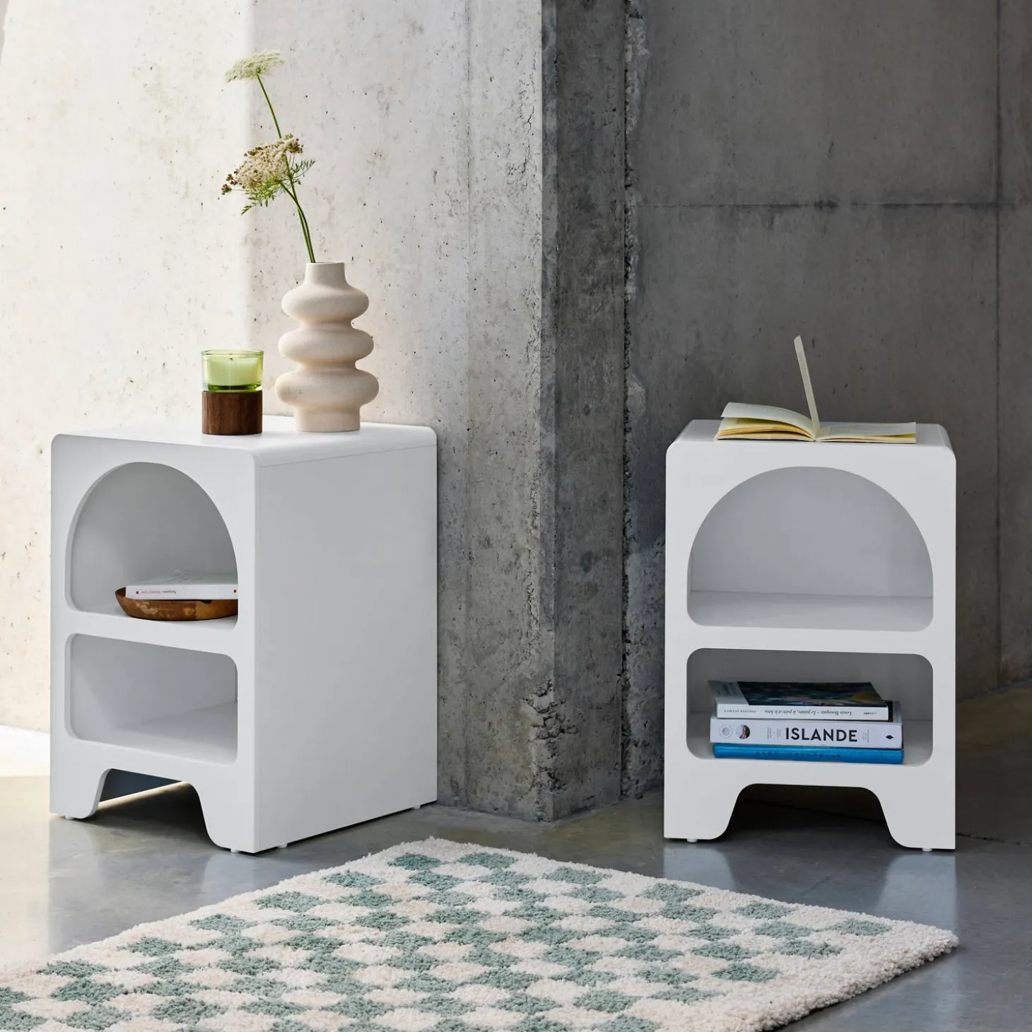 Pair of white wood-effect organic bedside tables, 2 niches