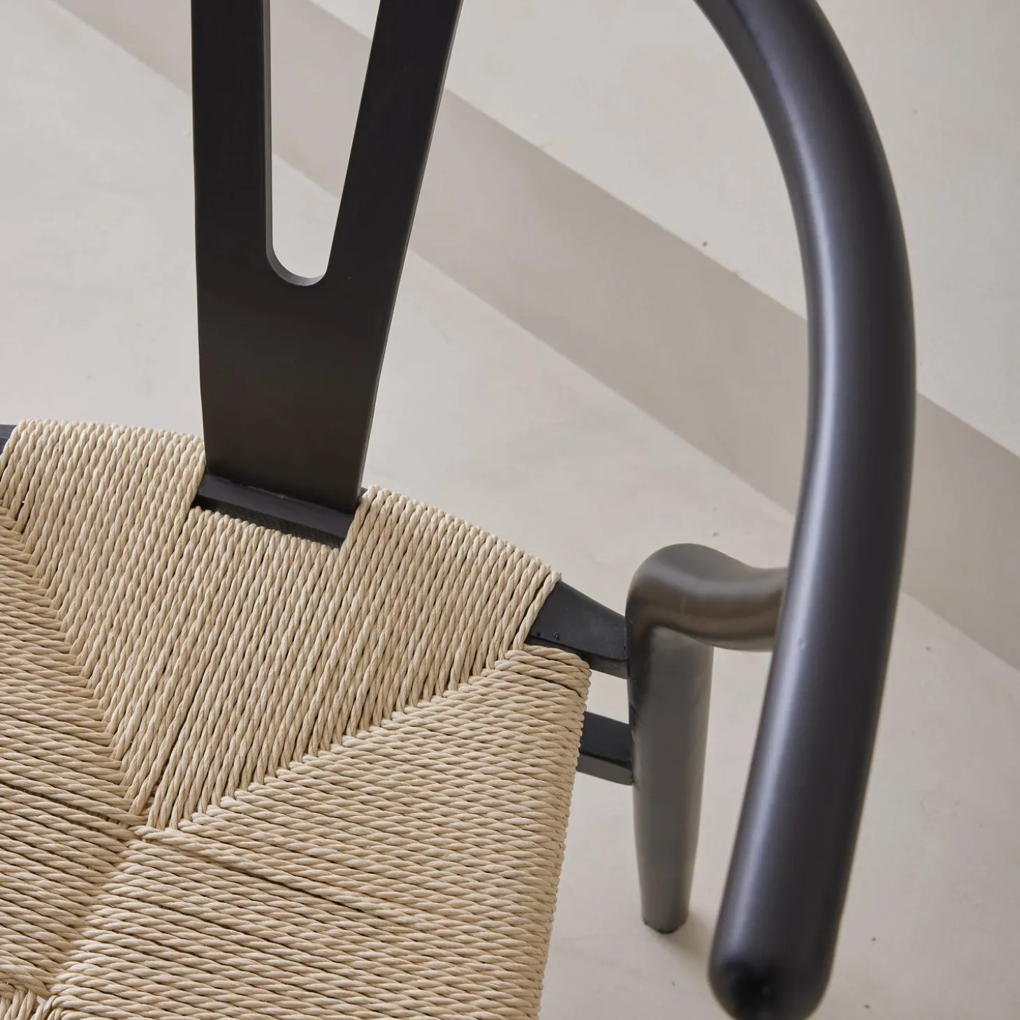Pair of wooden chair with rope seat