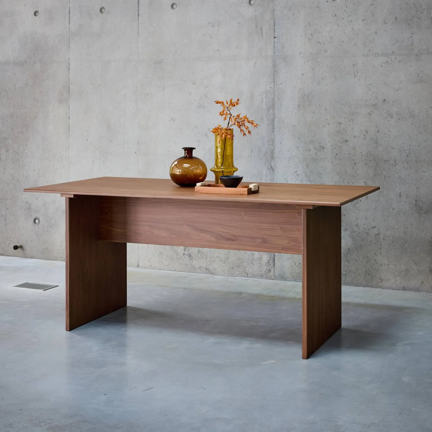 Rectangular dining table, carved wood effect, seats 4-6, 170cm