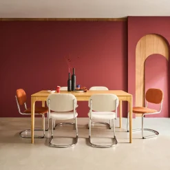 Rectangular dining table in hevea wood and ash veneer, seats 6