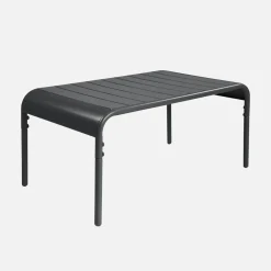 Rectangular steel garden coffee table