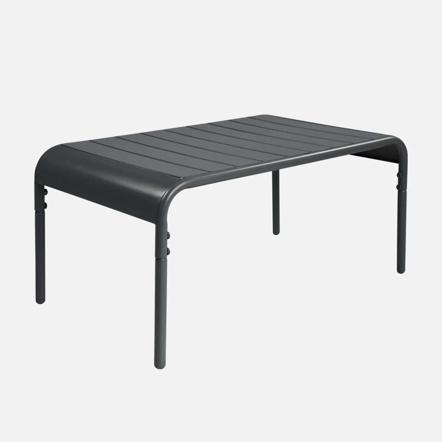 Rectangular steel garden coffee table