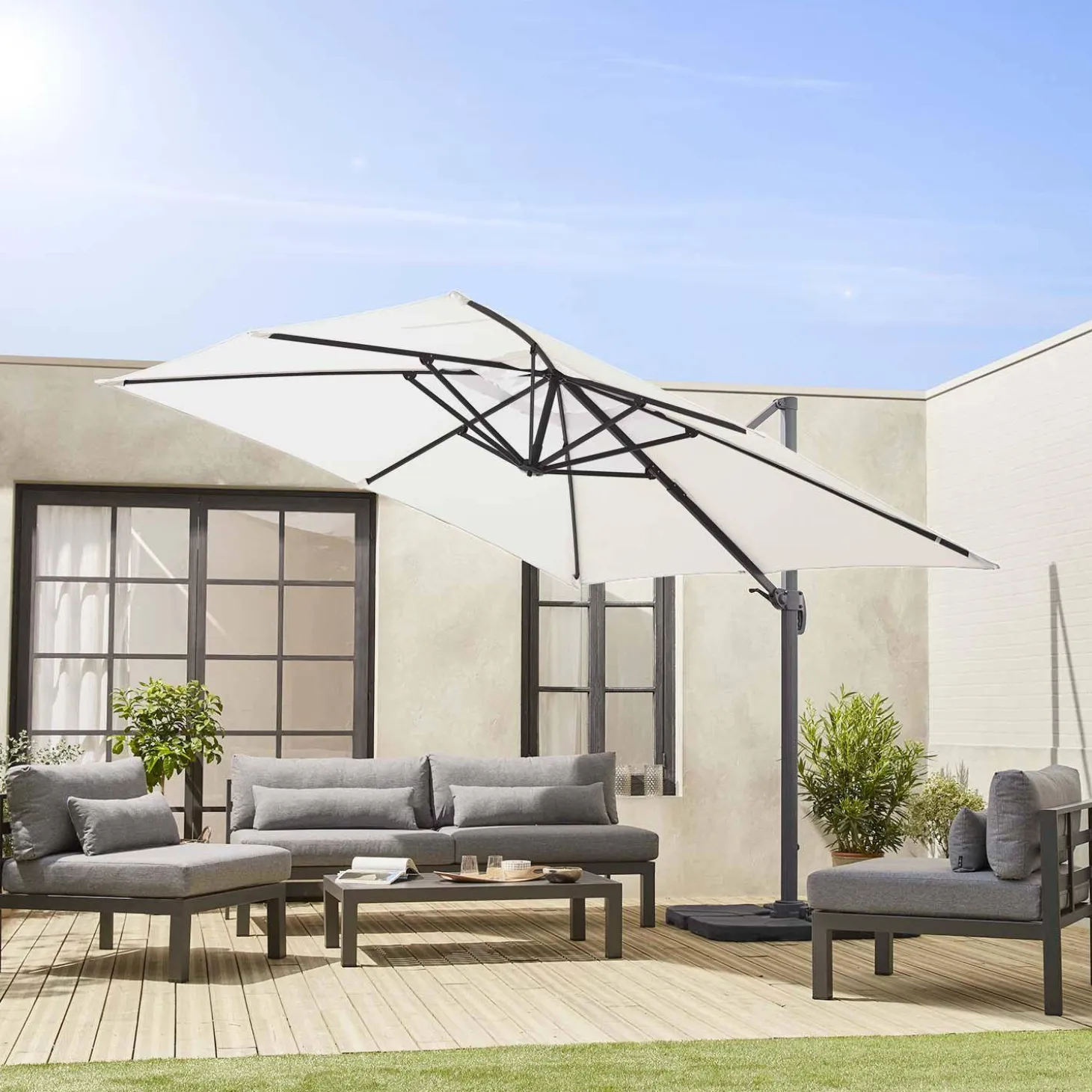 Replacement canopy for 3x3m parasols