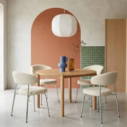 Round rubberwood dining table Ø120cm seats 4