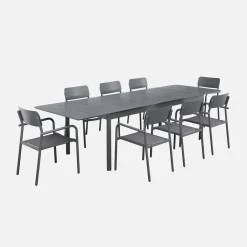 8-seater aluminium extendable garden table