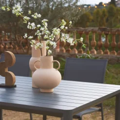 8-seater aluminium garden table