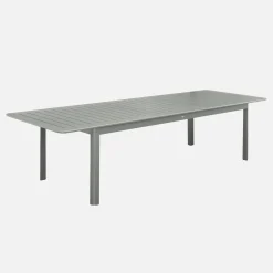 10-seater extendable aluminium garden table