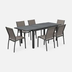 6-seater extendable aluminium garden table set with chairs