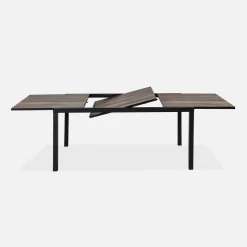8-seater extendable outdoor table