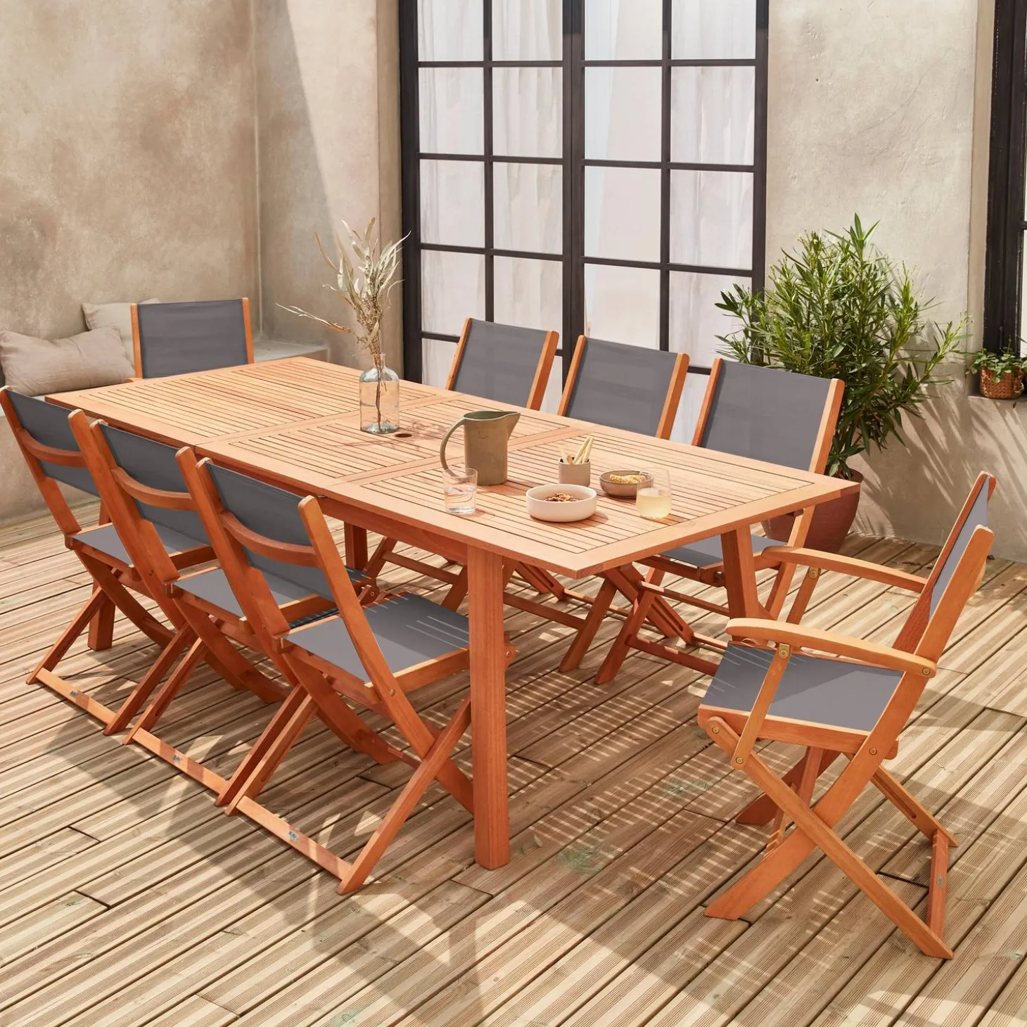 8-seater extendable wooden garden table set with 8 chairs