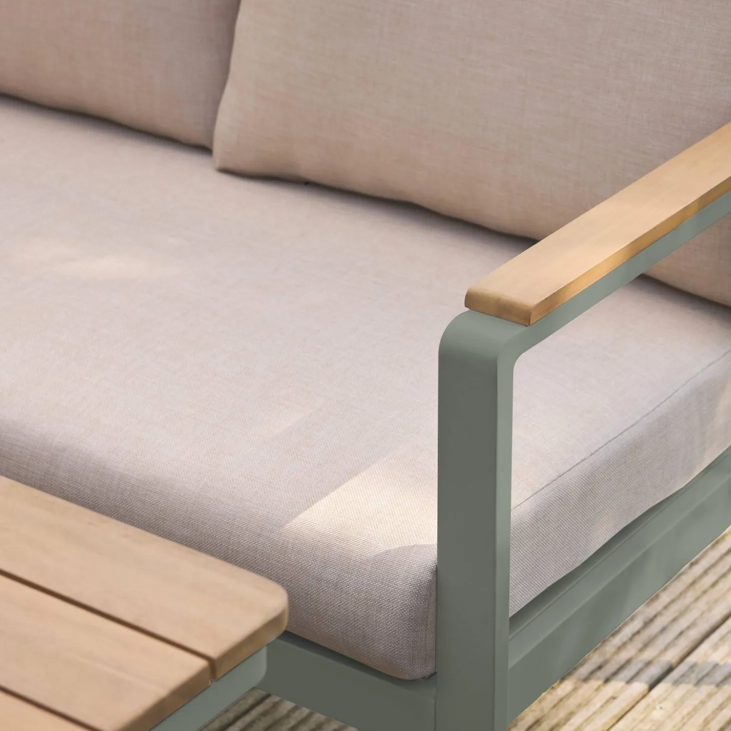 8-seater garden lounge in acacia wood and aluminium