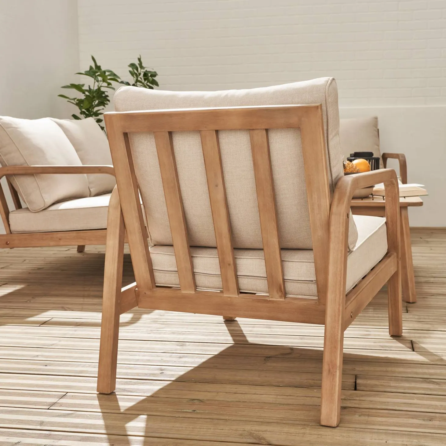 4-seater garden sofa set in acacia wood