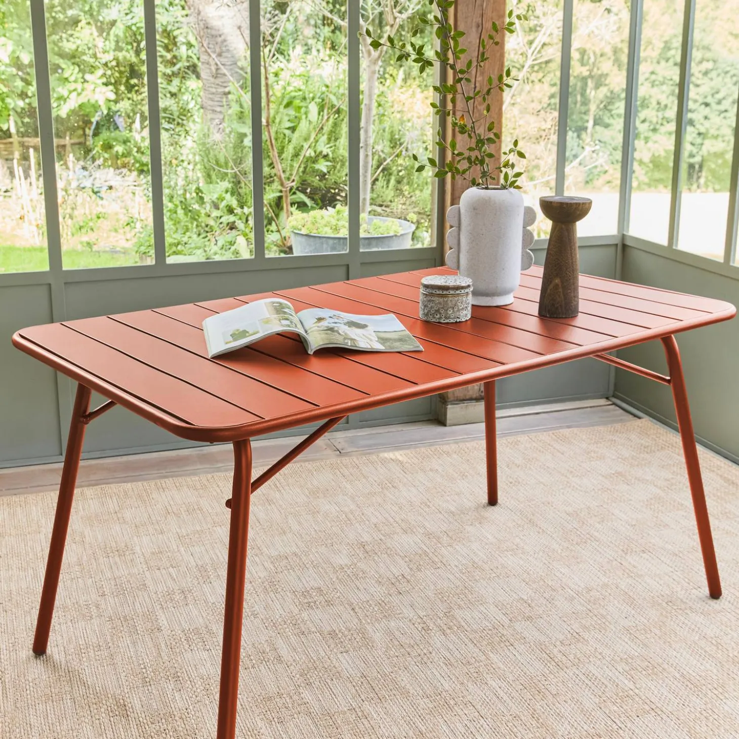 4-seater metal folding garden table 140cm