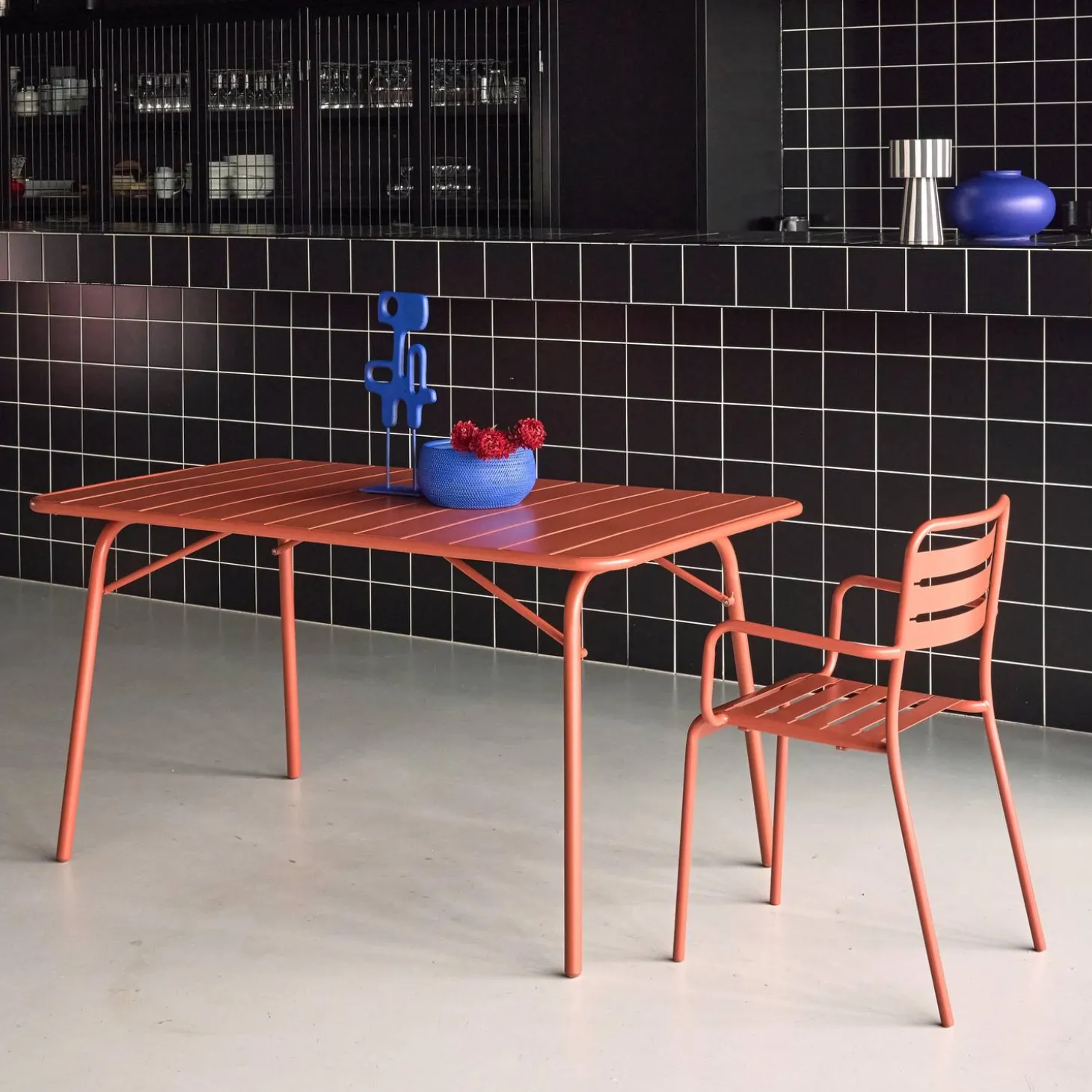 4-seater metal folding garden table 140cm