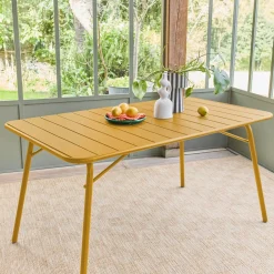 4-seater metal folding garden table 140cm